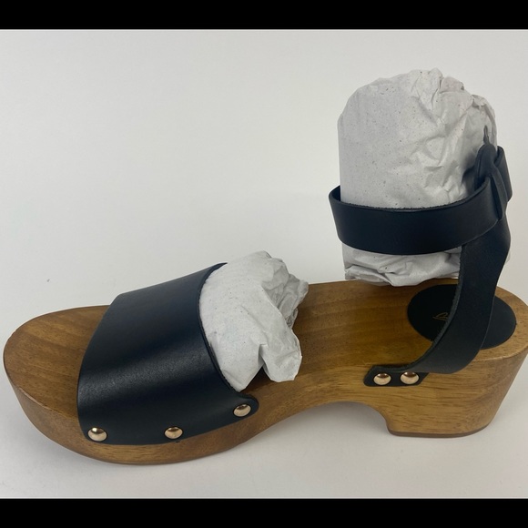 Lulu's Willy Black Leather Open-Toe Clog Sandals - Picture 7 of 7